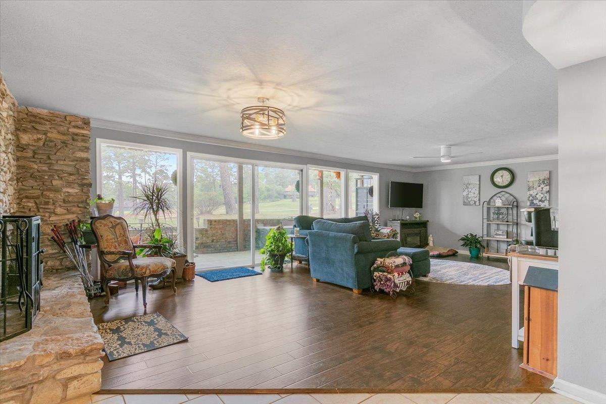 2550 Sam Rayburn Pkwy Unit B4, Brookeland, TX lhrmls01633334