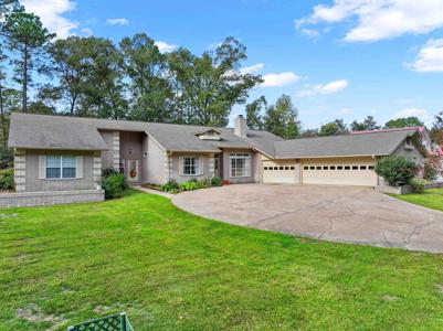 827 Duffer Dr