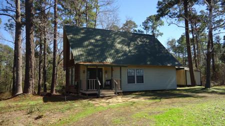 256 N Hickory Hill