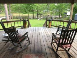 280 Pinetree Ln. N