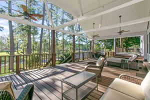986 E Longleaf