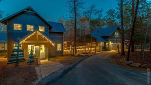 160 Delcrest Dr