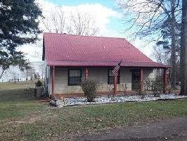 164 SE Lake Country Road