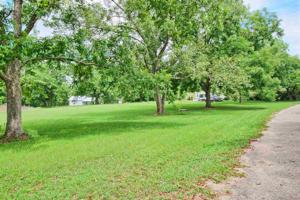 Lot 18, Lot 19 899 Pecan Estates Loop