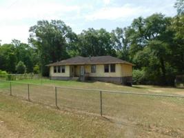 320 Hilton Dr