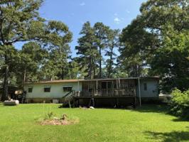 108 Lakeview Drive