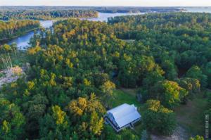 418 Hackberry