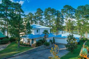 132 Lakeway Circle