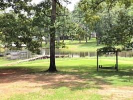 209 Pinetree North