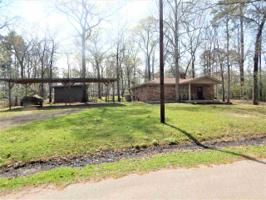 658 N Midlake