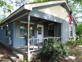 407 Forest Glen