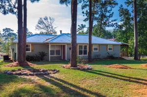 212 Woodcrest