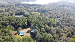 340 Paula Ln