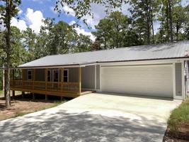 385 Victoria Dr