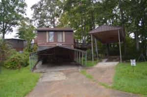305 Eastwood Loop