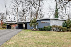 420 Red Oak Lane