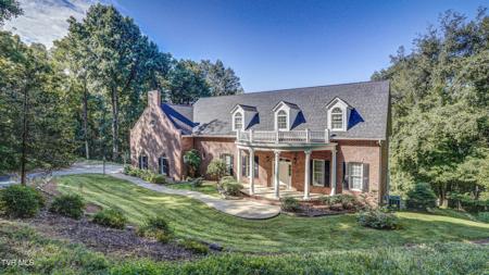 1212 Wahoo Valley Road