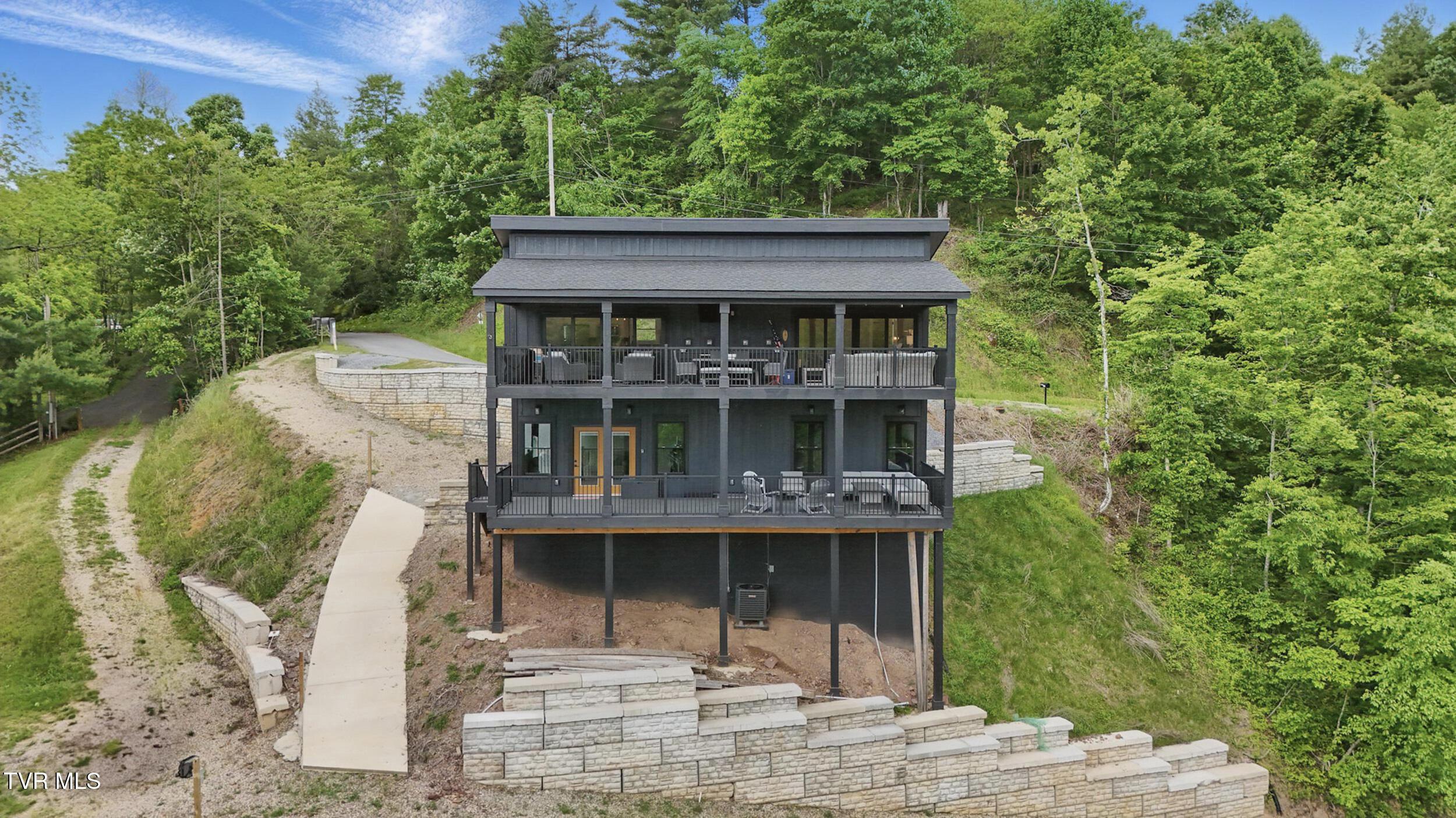 Image 3: 49_44-dji_20250523103300_0026_d