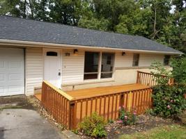 273 Lakeview Circle