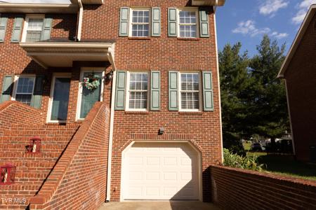 441 Andover Court