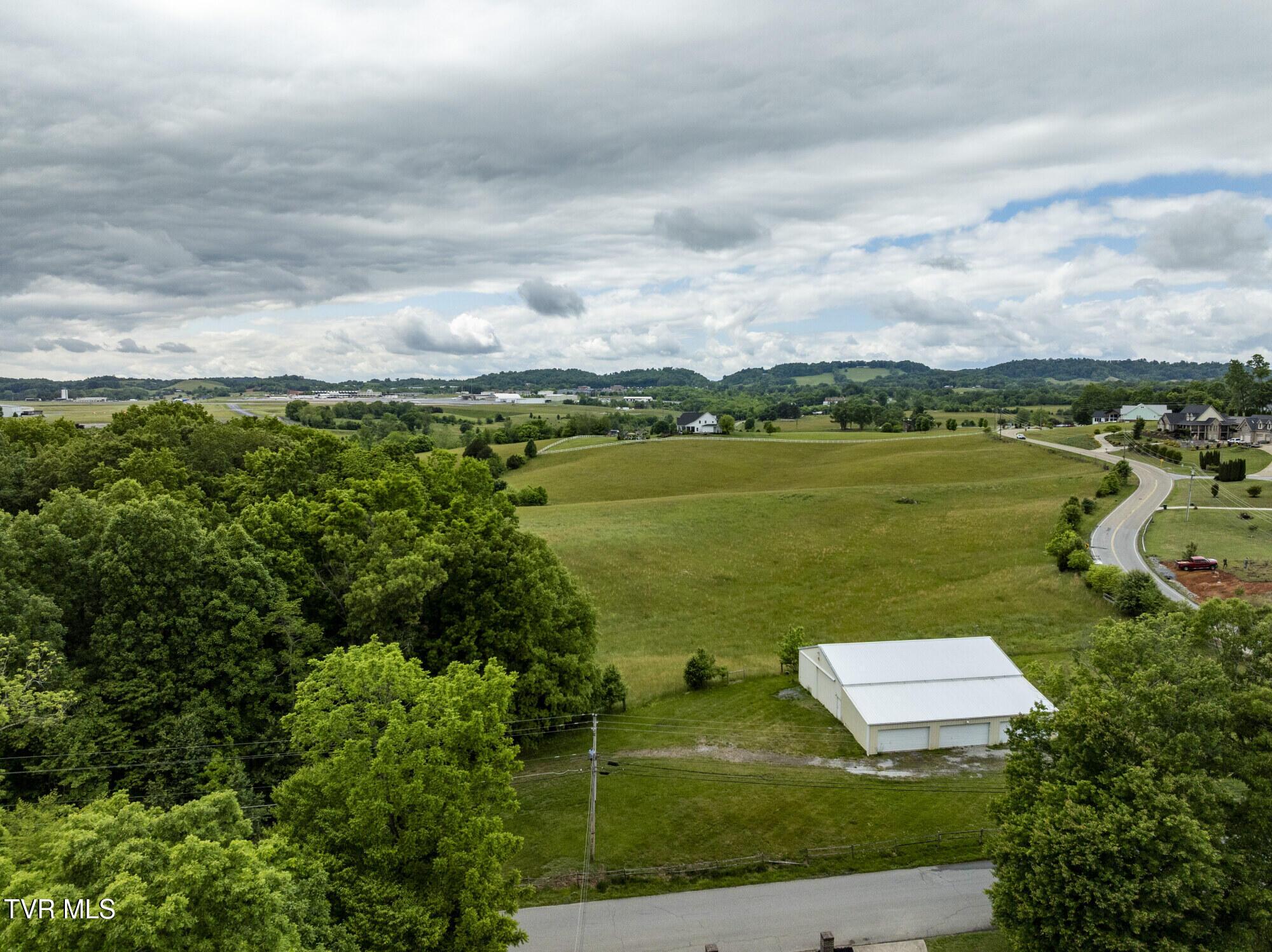 Image 3: BrownCircle-Aerial-2