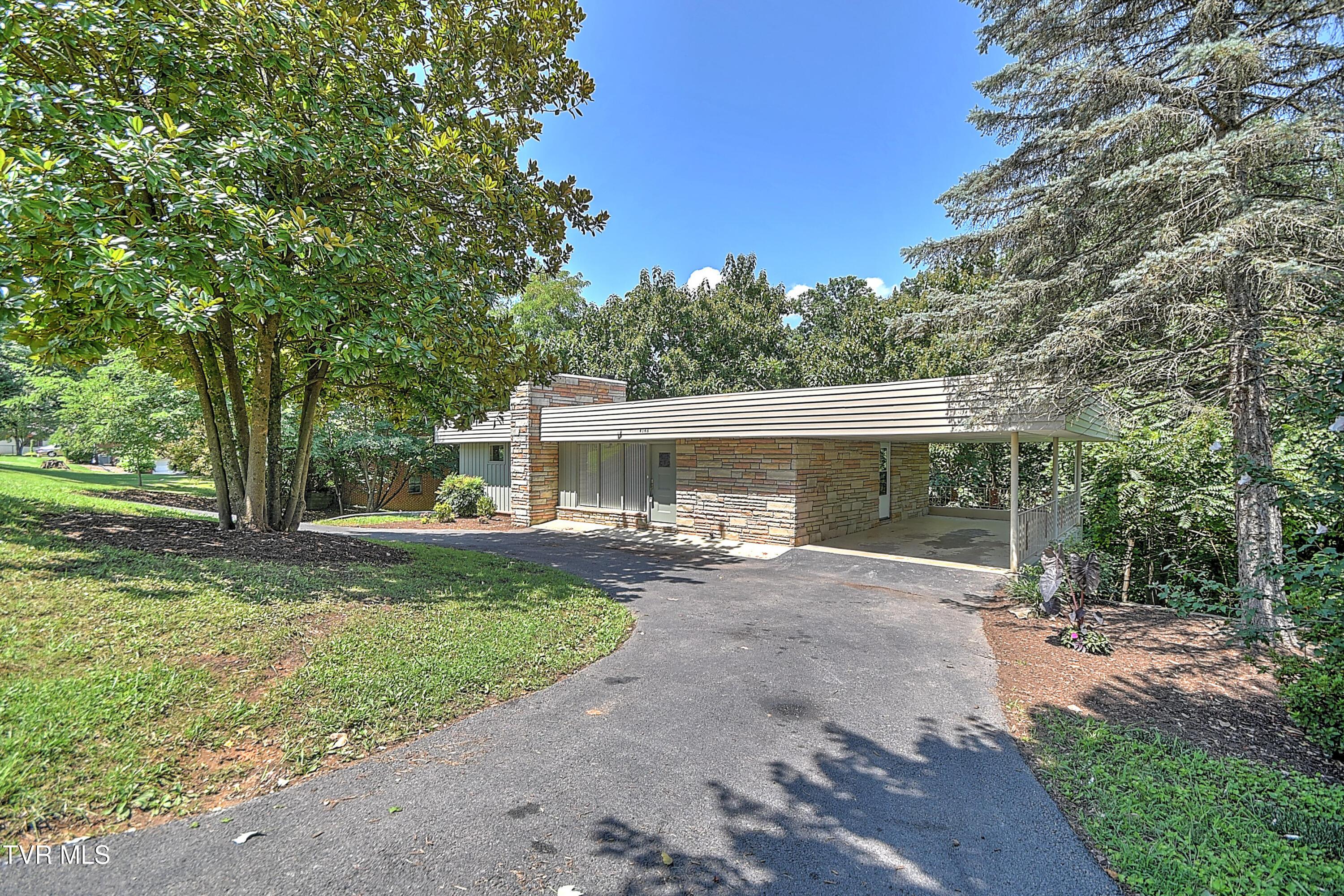 Image 3: 4-print-4148 Skyland Dr CP-4