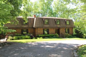 3209 Parkcliff Drive