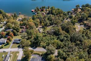 127&131 Glen Ayre Drive