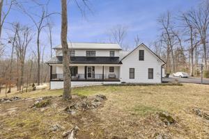 107 Lake Meadow Drive