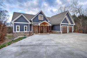116 Pointe Drive