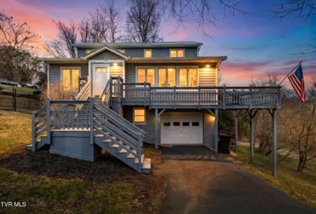 317 Sawyer Circle