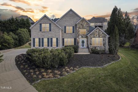 128 Reed Circle