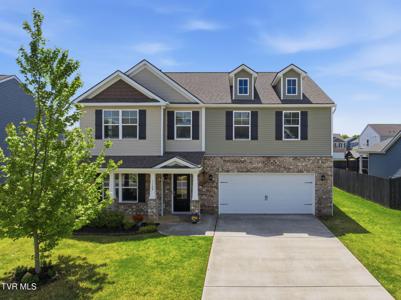 1129 Raccoon Lane