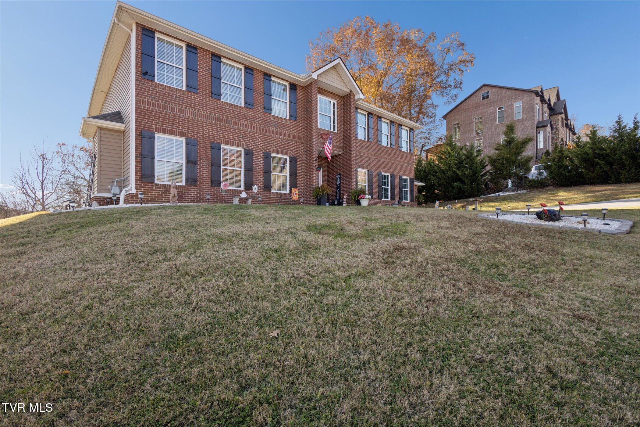 Image 3: 02-168 Warrior Falls Dr Kingsport-Window