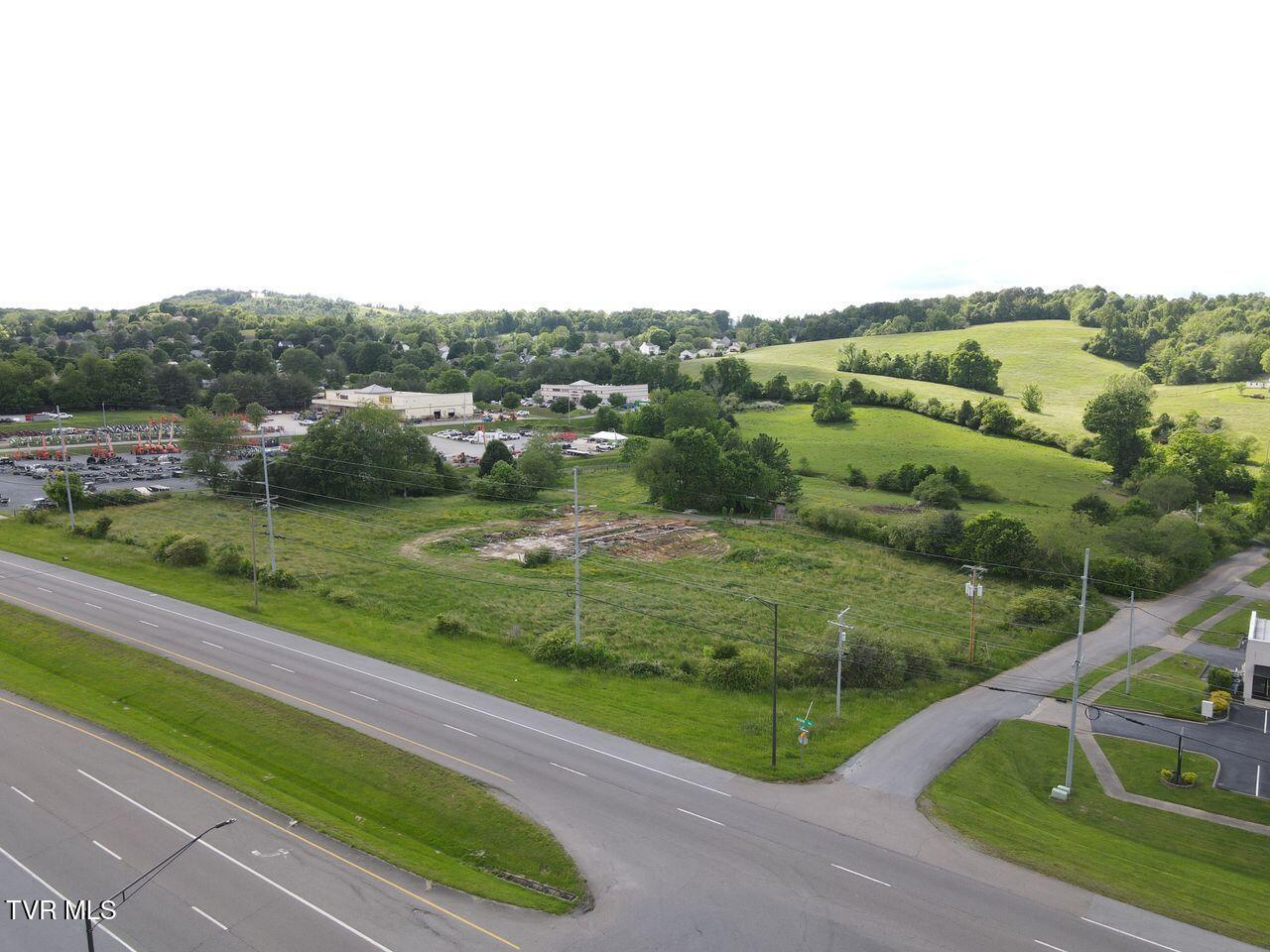 Image 3: 66422c6ddee7e21e031c3fc0_dji_0689 (1)