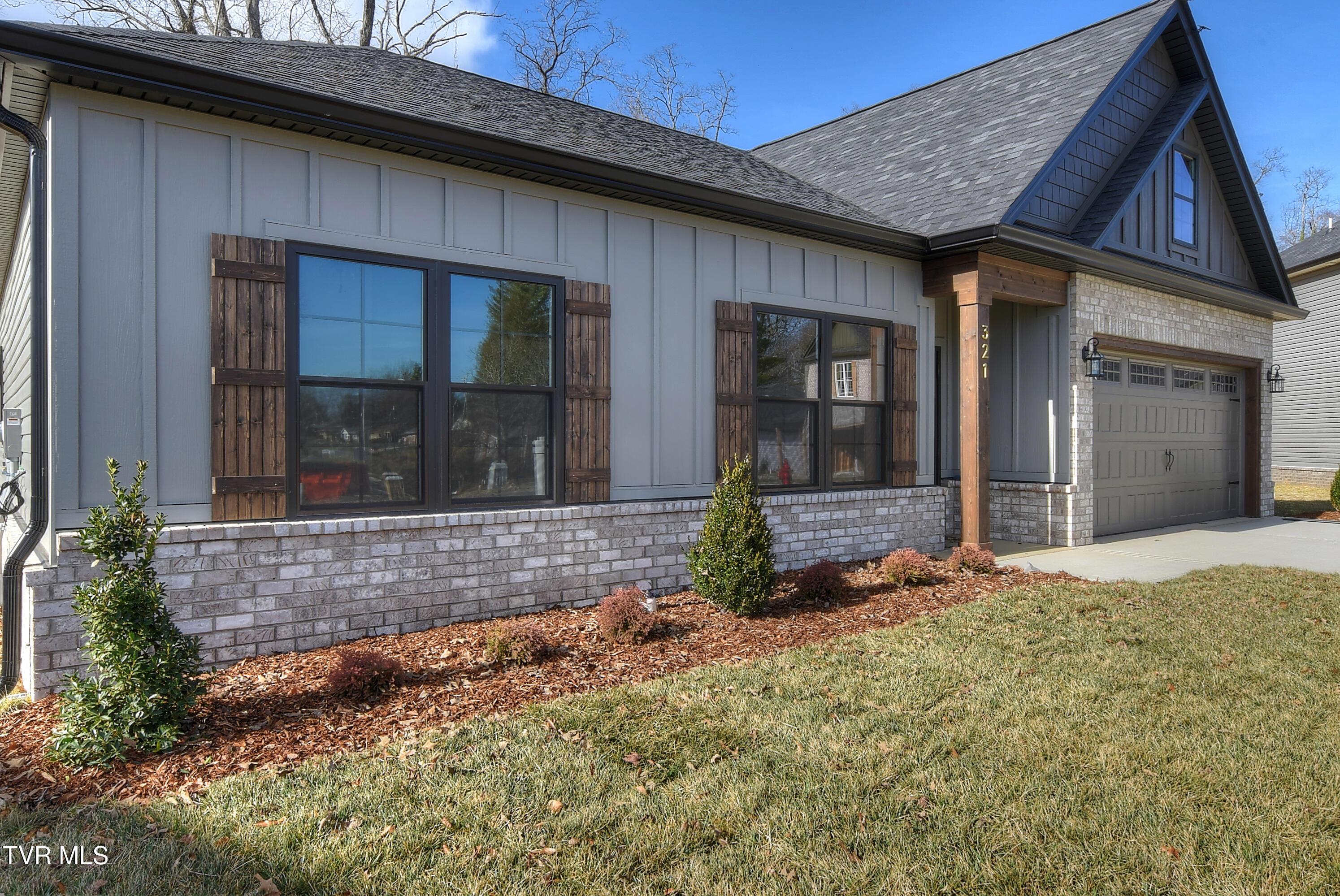 Image 3: DSC_0049_50_51_52_53_54