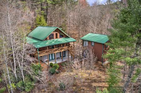 109 Hemlock Drive