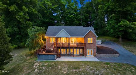24327 Eagle Site Drive