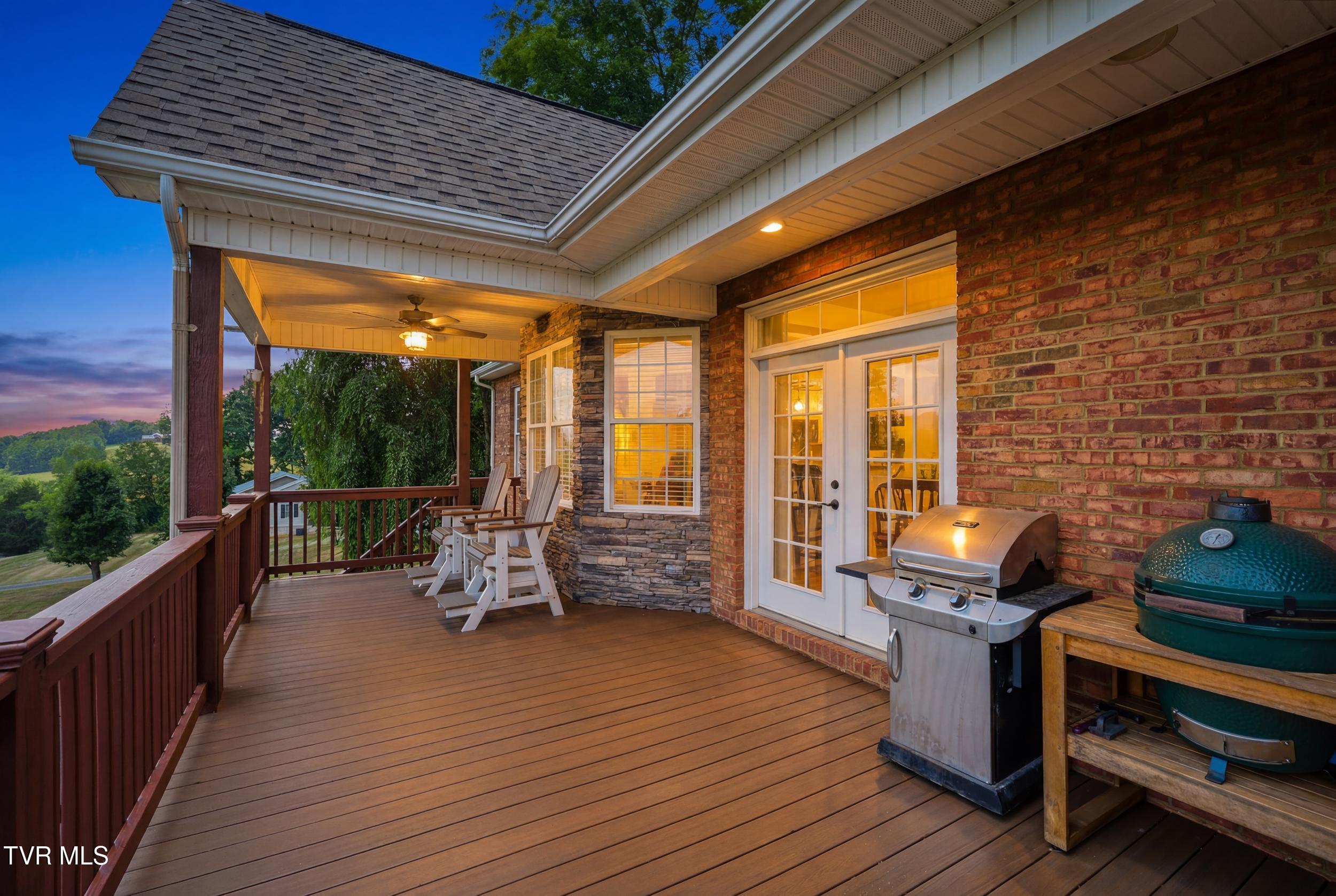 Image 3: 3_dsc09255_twilight_1269b64a