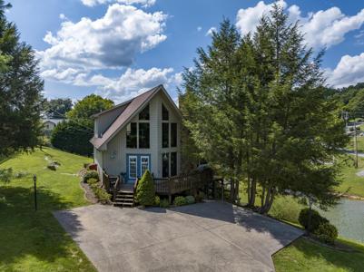 321 Crouch Road