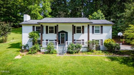 1136 West Shipley Ferry Road