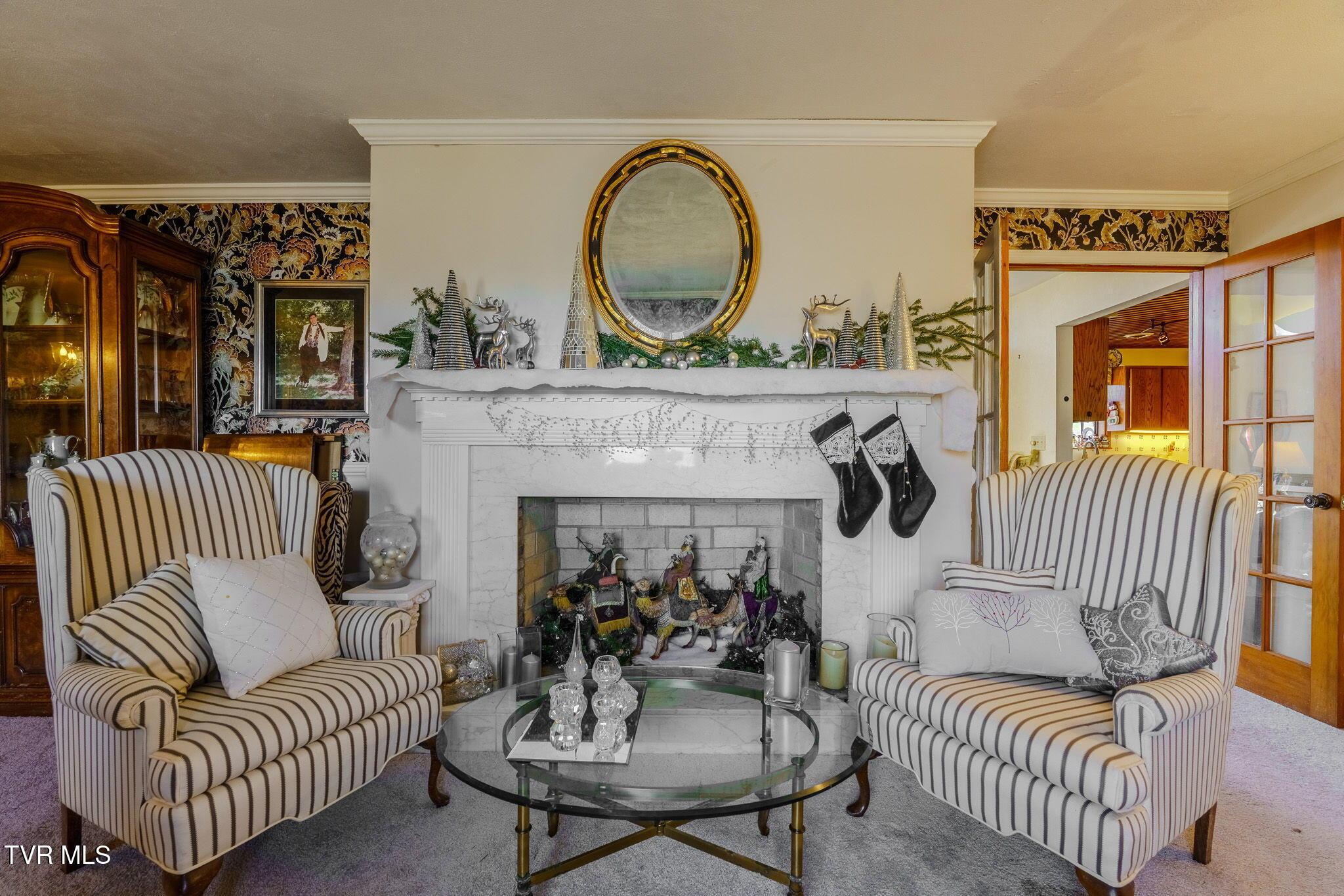 Image 4: 23-web-or-mls-_DSC3250-HDR