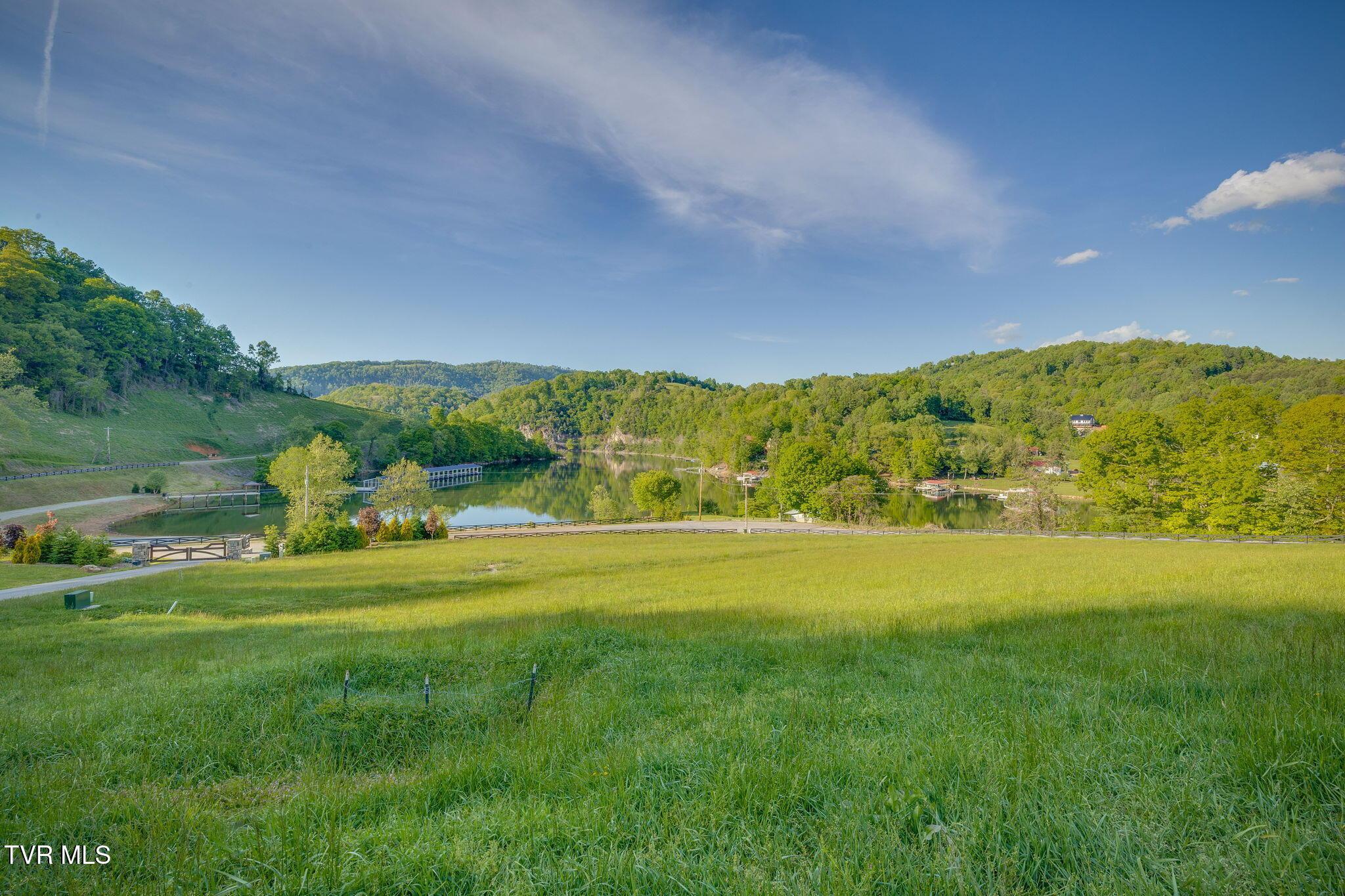Image 1: 001