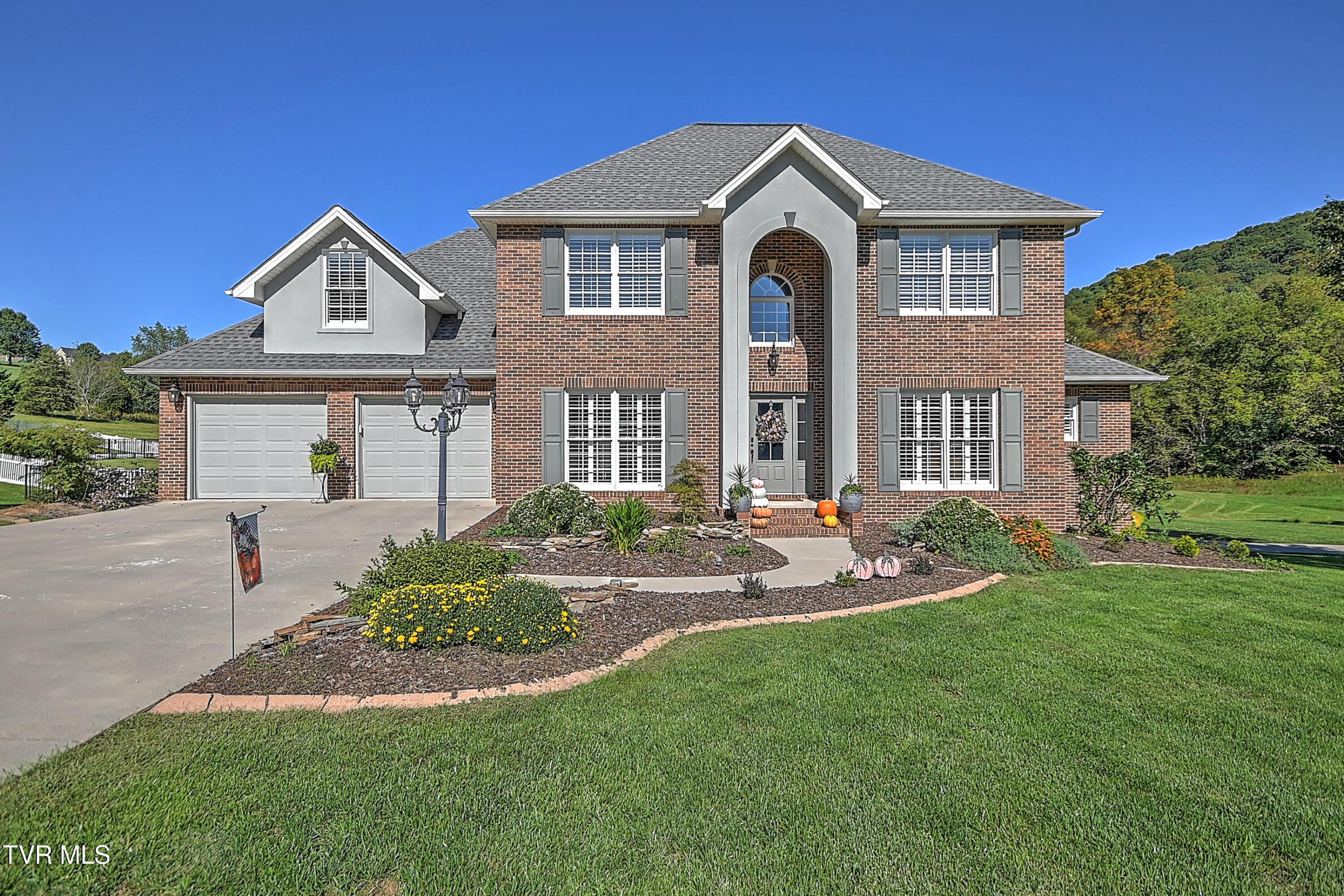 Image 2: 1112 Wiembley Full JS-2