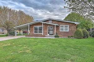 1808 Sherwood Place