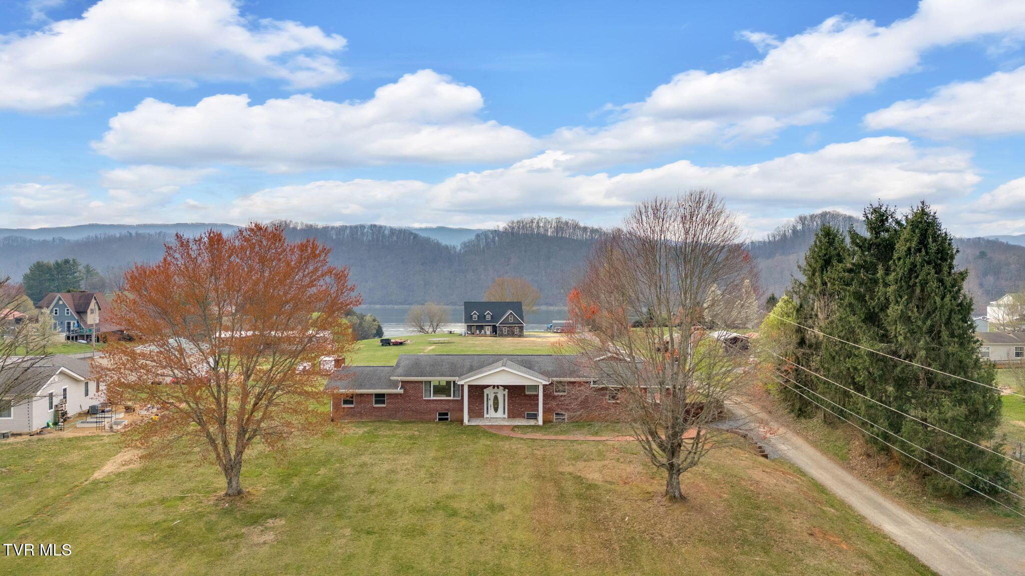 Image 1: 1-web-or-mls-DJI_20250329094947_0271_D