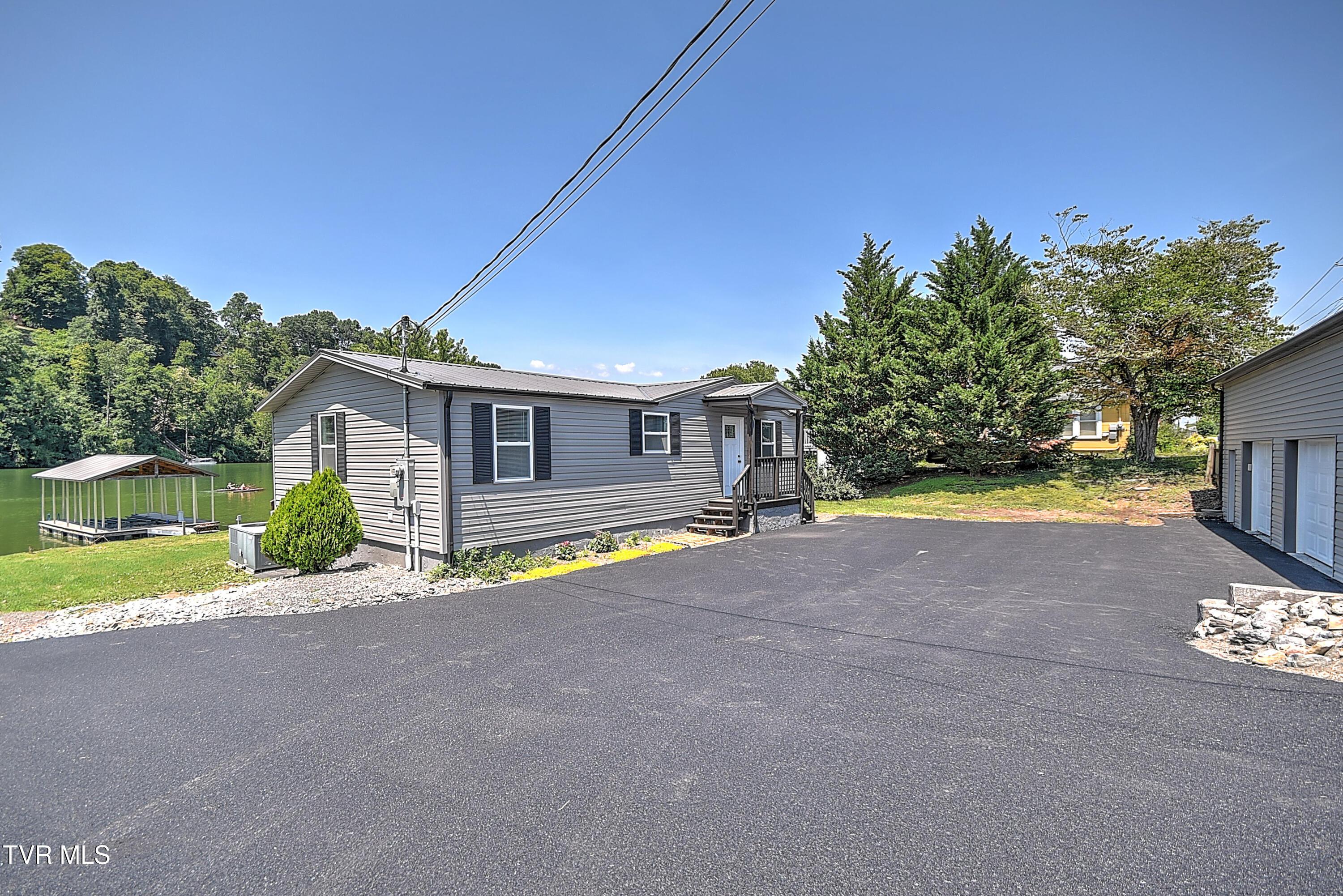 Image 4: 3-print-4462 Bluff City Hwy DM-4