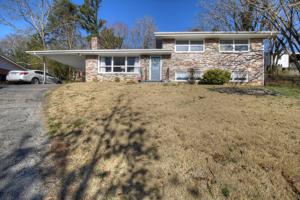 216 Pinon Drive