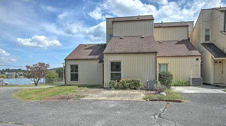780 Hamilton Road