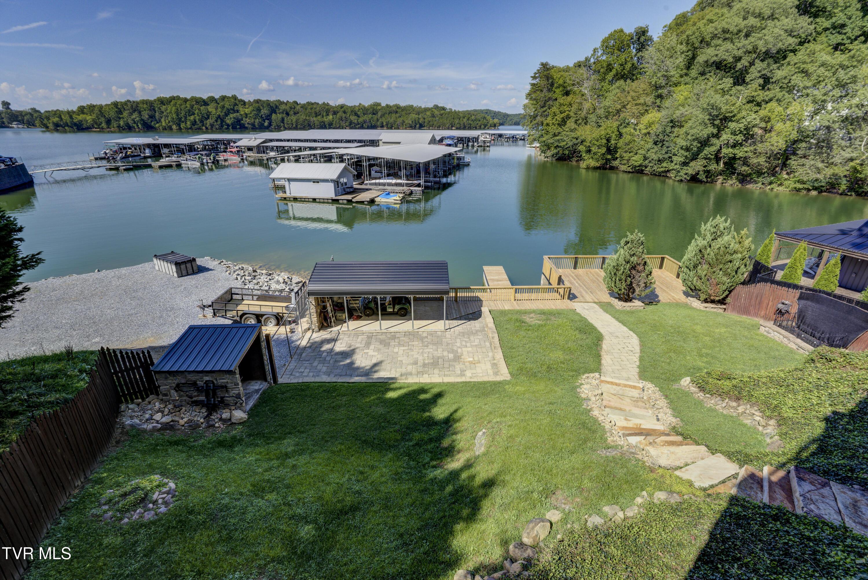 Image 3: Rockimgham-69